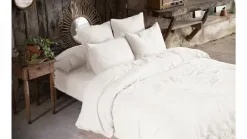 Simone