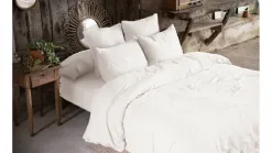 Simone