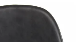 Tom